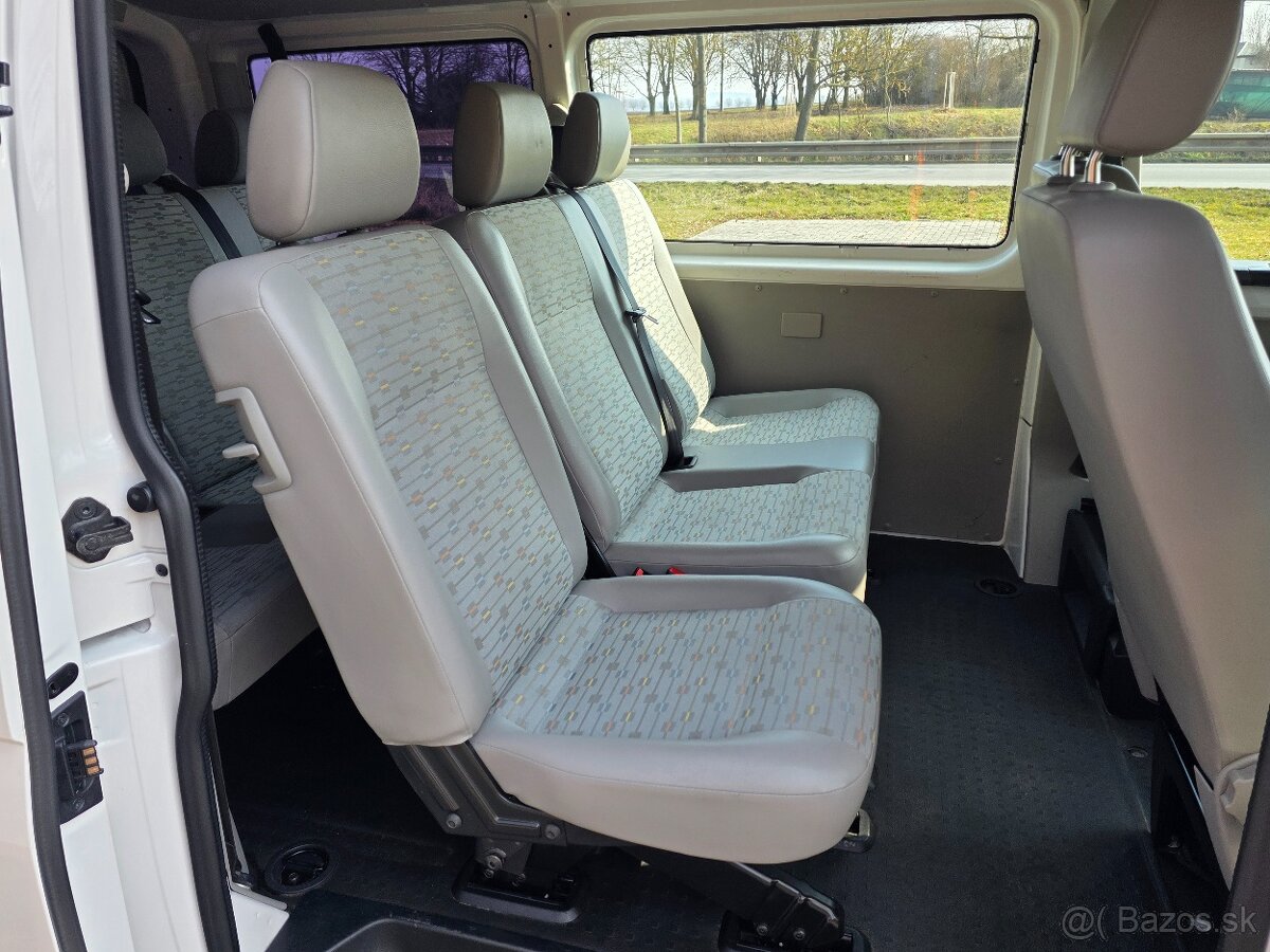 Volkswagen Transporter t6 2,0tdi 75kw 8.míst model 2018 - 12