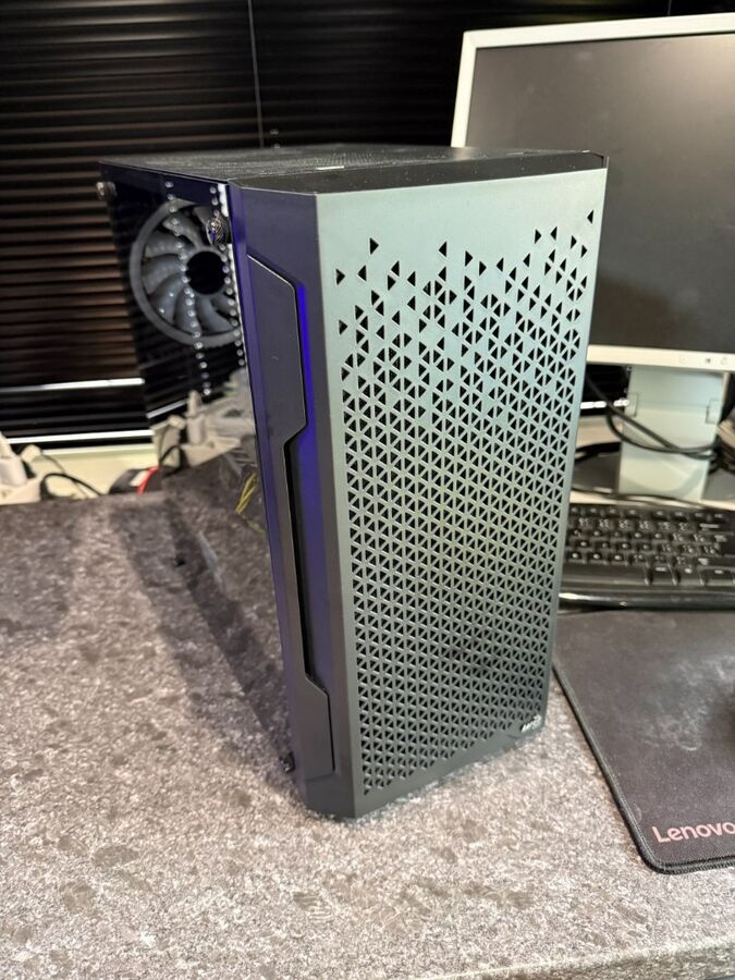 Herný počítač Ryzen 3 4100 / RX 580 4GB / 12GB / SSD+HDD - 12