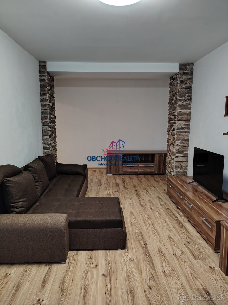 Nájom 2 - izbového bytu s balkónom, Michalovce - 12