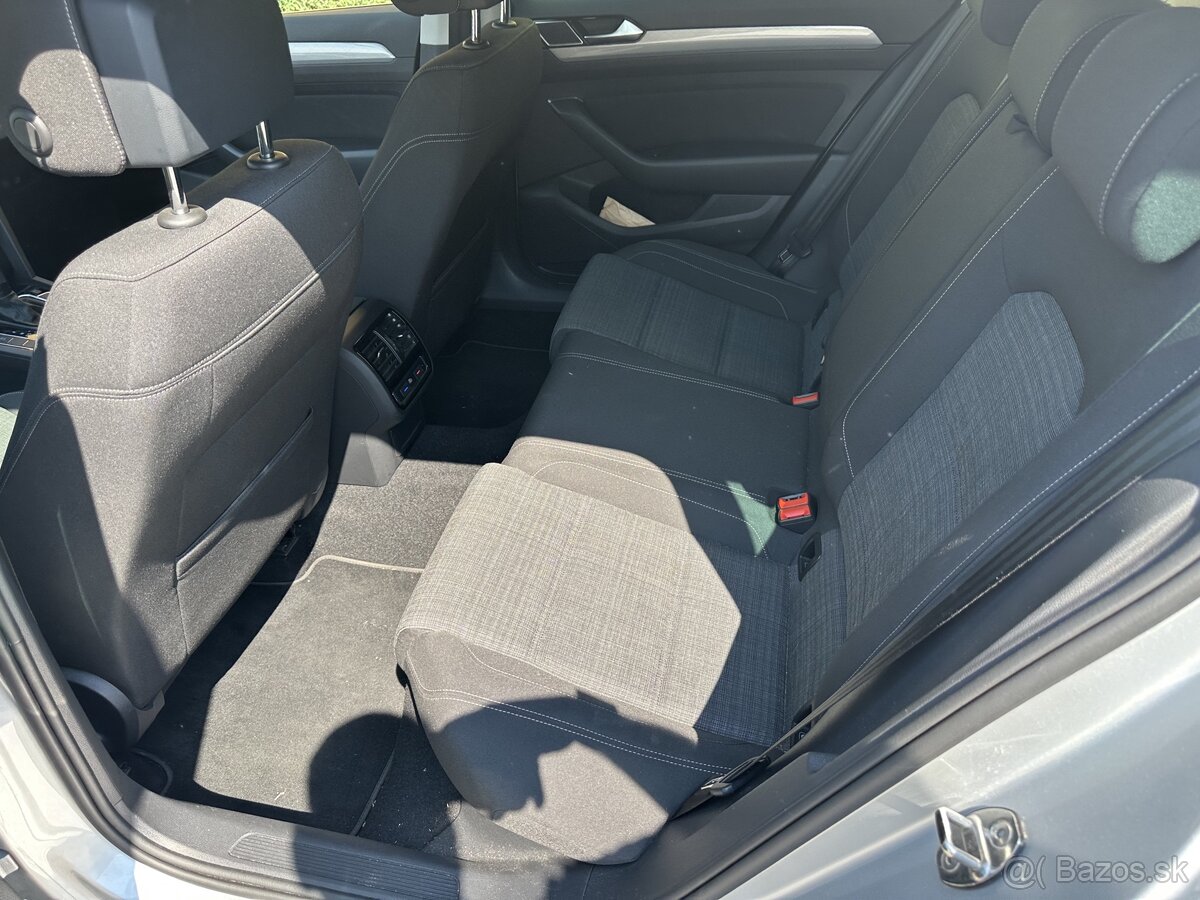 VW passat 2.0 tdi 150 ps 2020 210 t km - 12