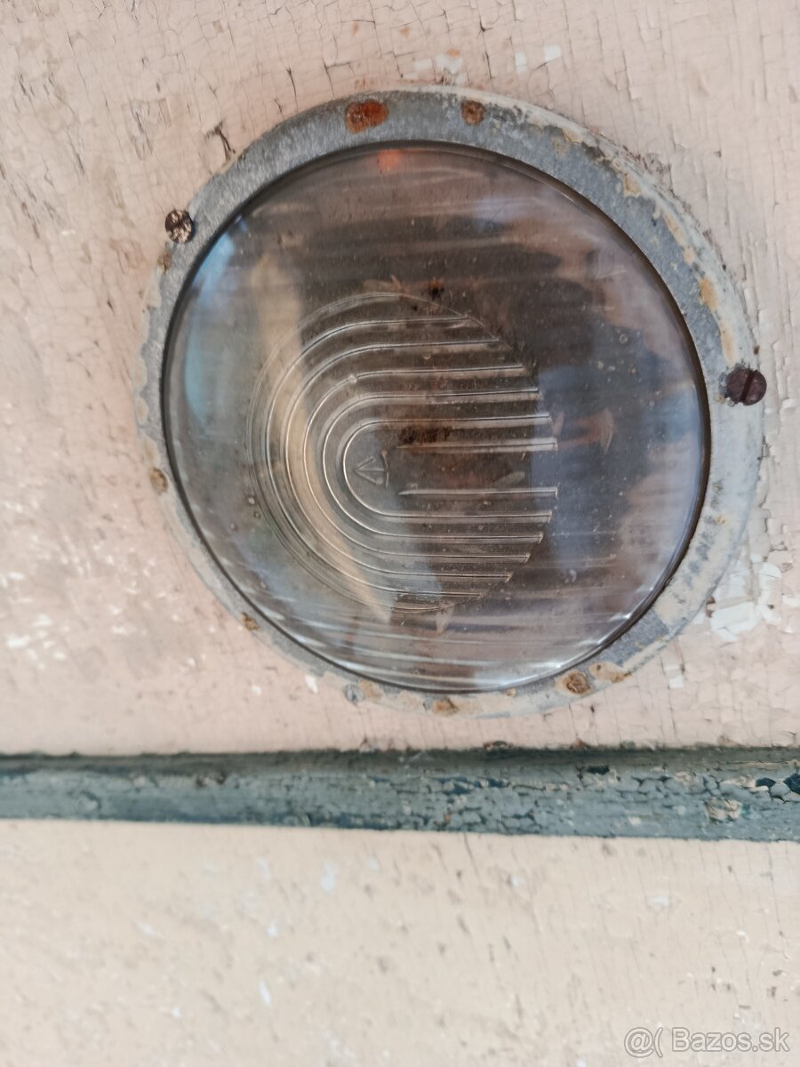 Autobus nemecký (Mercedes) - 12