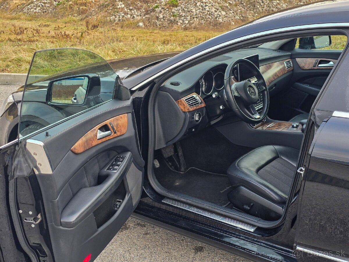 Mercedes-Benz CLS 250 4Matic - 12