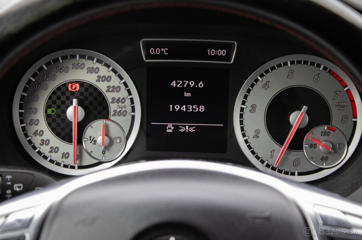 Mercedes-Benz A 180 BlueEFFICIENCY, 90kW - 12