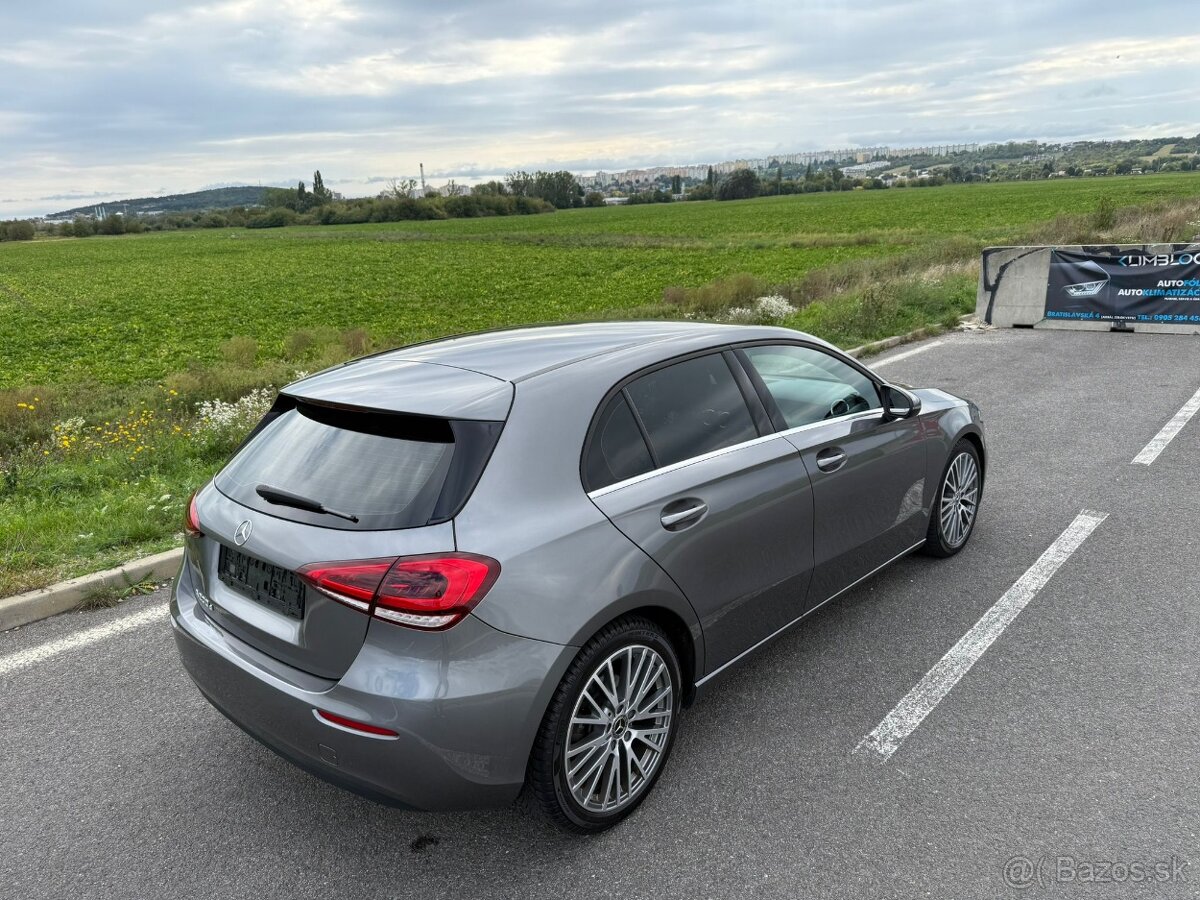 Mercedes Benz A 200d - 12