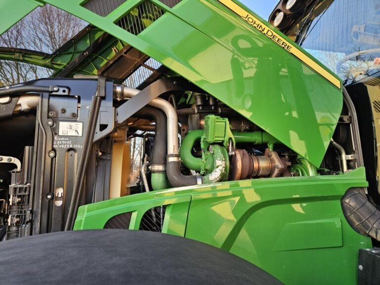 JOHN DEERE 6250R - 12