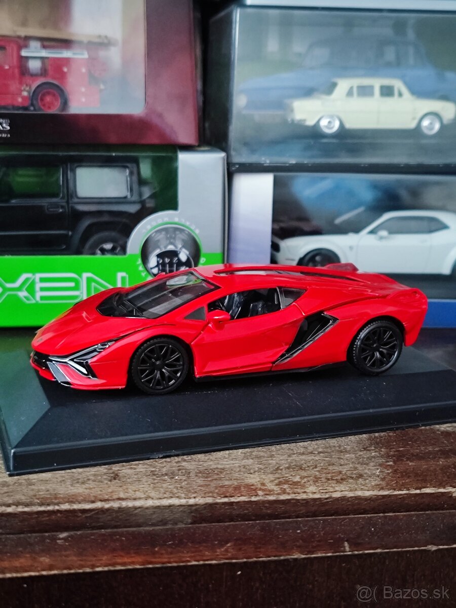 Lamborghini 1:43, 1:38 - 12