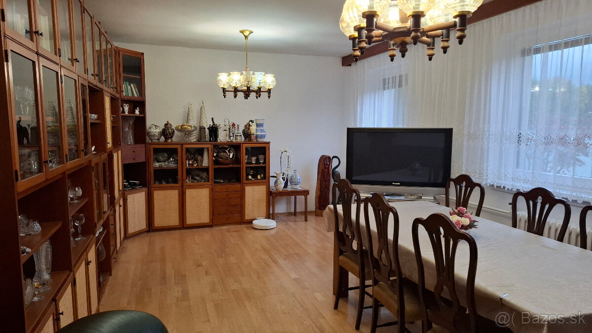 Na predaj 6i rodinný dom v tichej časti mesta Senica. - 12