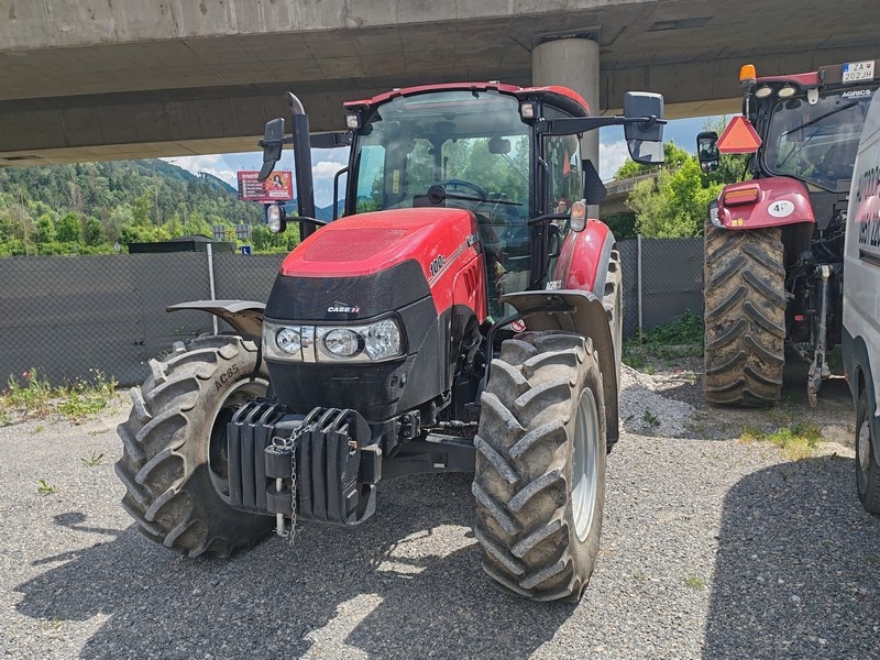 Case IH Farmall 100C HI-LO HD - Kolesový traktor - 12
