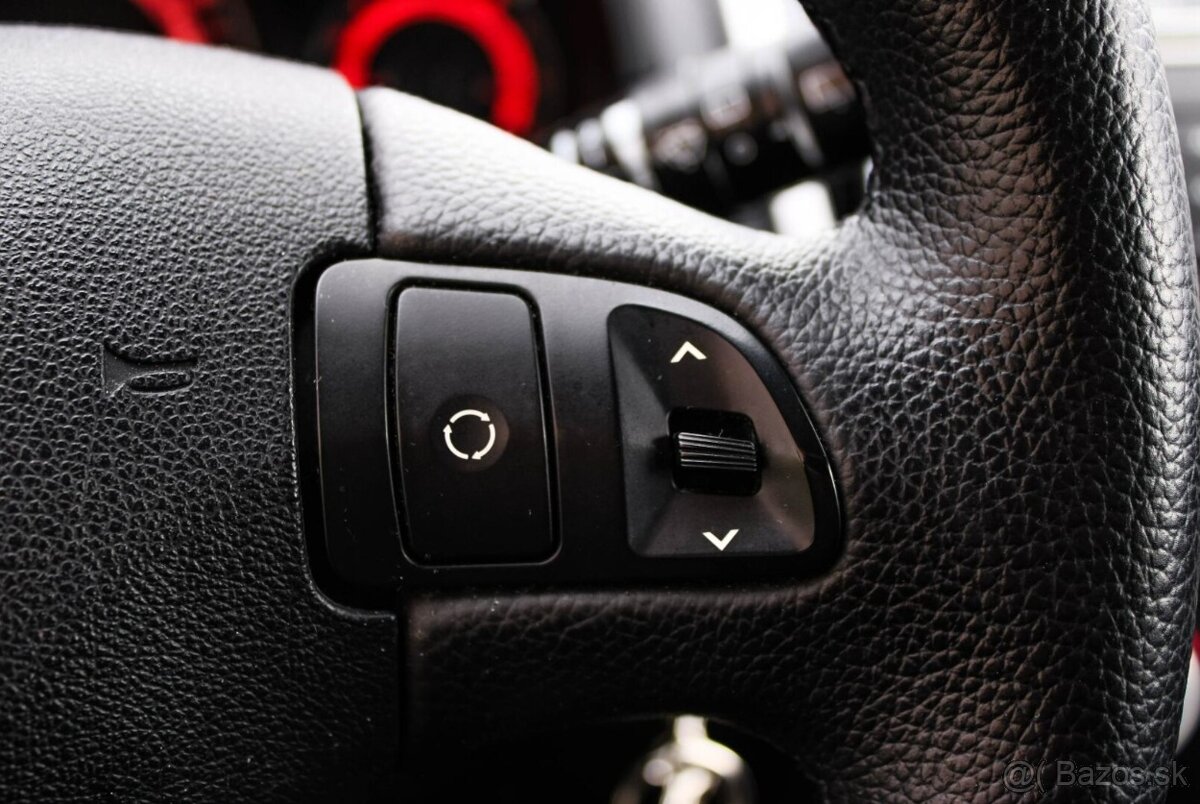 Kia Cee´d SW 1.4 CVVT 16V LX - 12