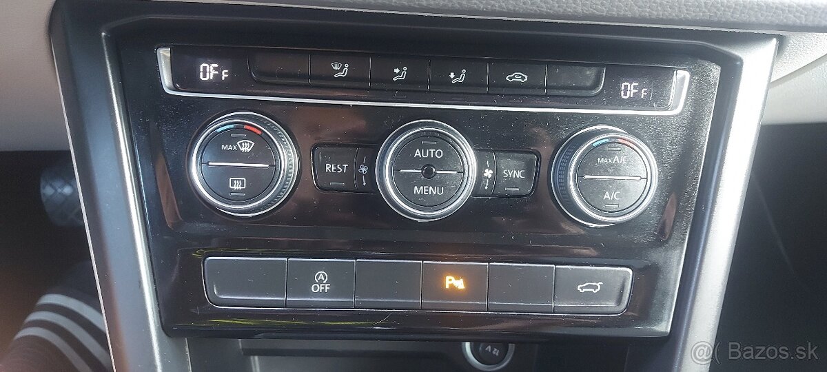 VW Touran Comfortline - 12