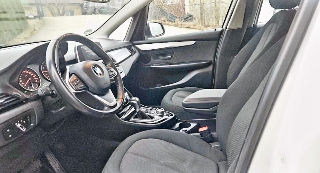 BMW 2 ACTIVE TOURER X-DRIVE (Plug-in Hybrid) - 12