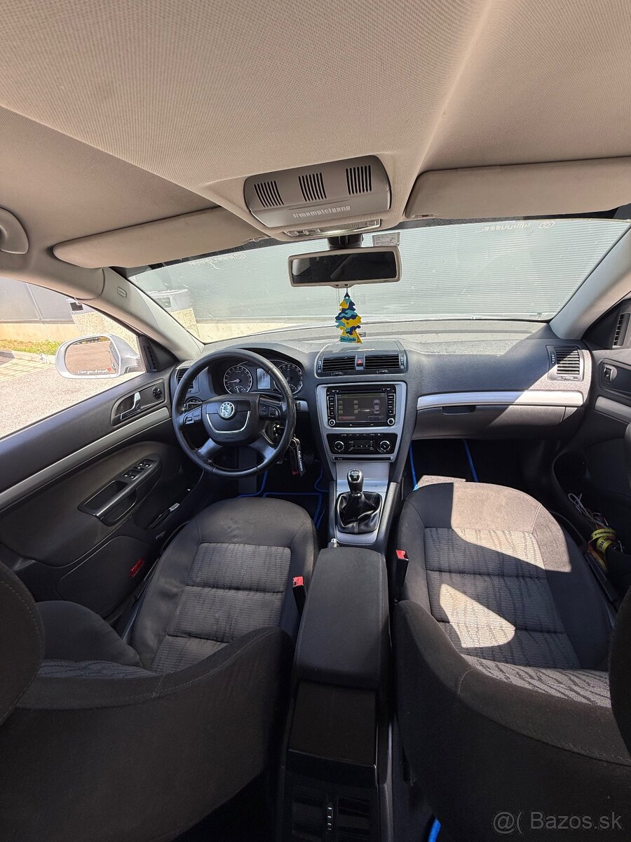 Škoda octavia facelift 2013 - 12