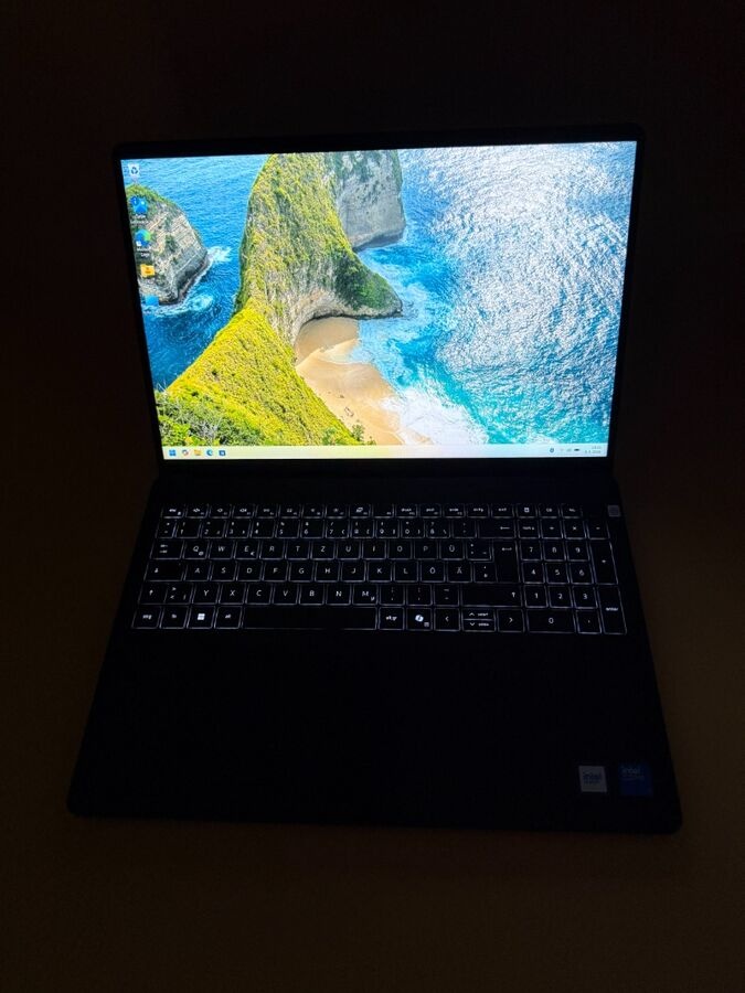 Notebook Dell 16 / Core 7 150U / 16GB RAM / 1TB SSD - 12