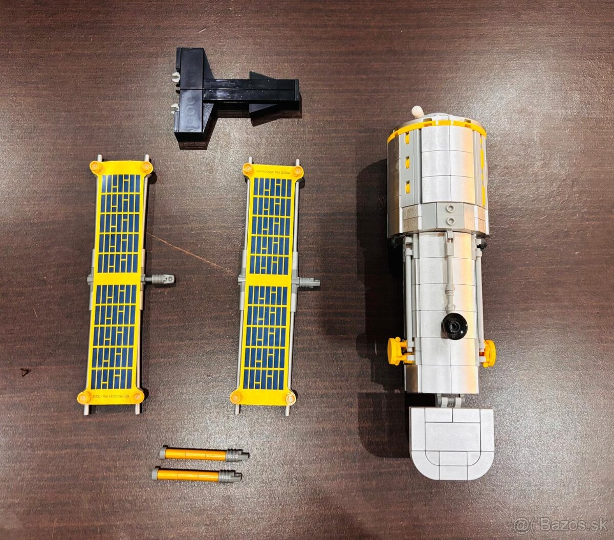 Lego NASA raketoplán Discovery - 12