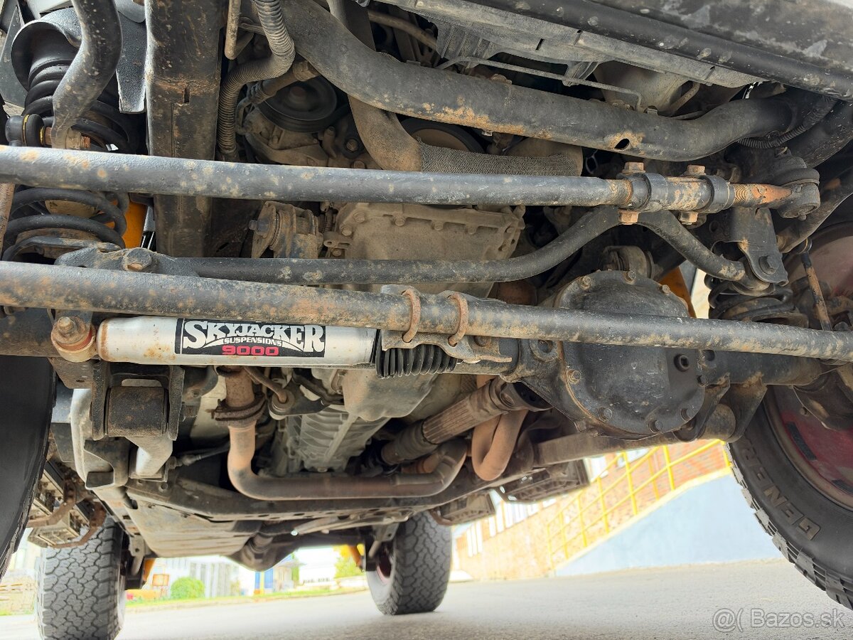 Jeep Wrangler JK Unlimited 3.6 V6 - 12