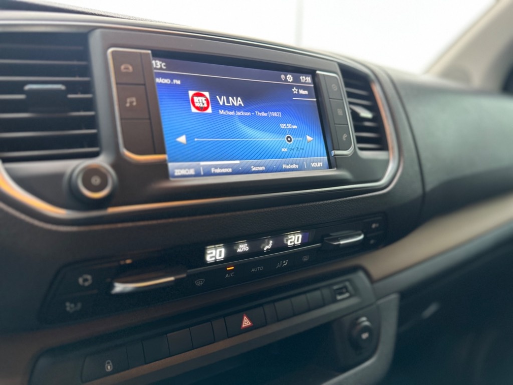 Toyota Proace Family 2.0 Long - 12