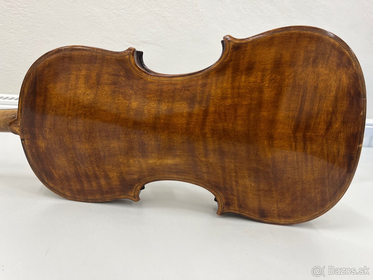 Staré “ploché “husle - 12