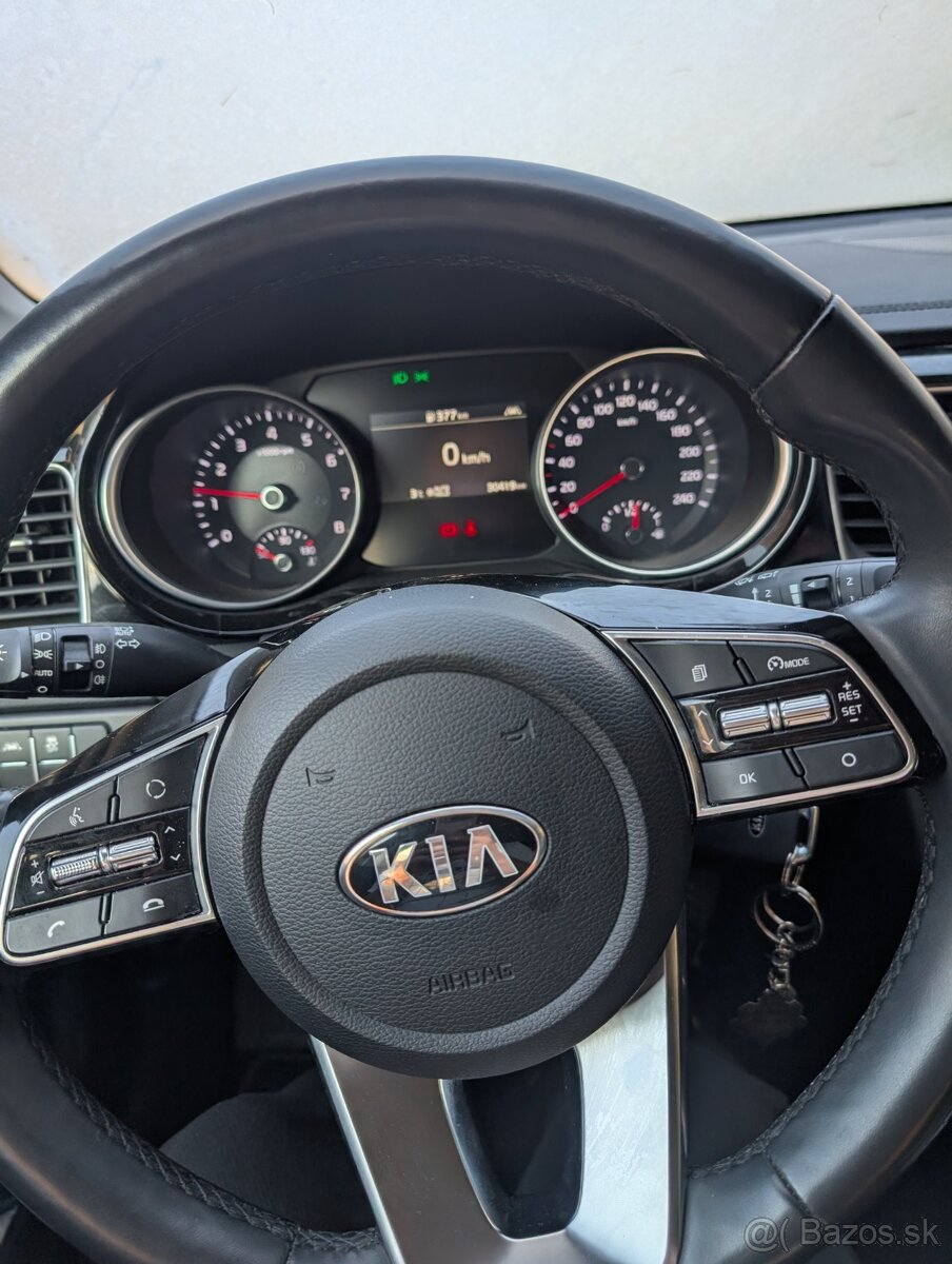 KIA XCeed 1.5 T-GDi GOLD Hatchback Manuál - 12