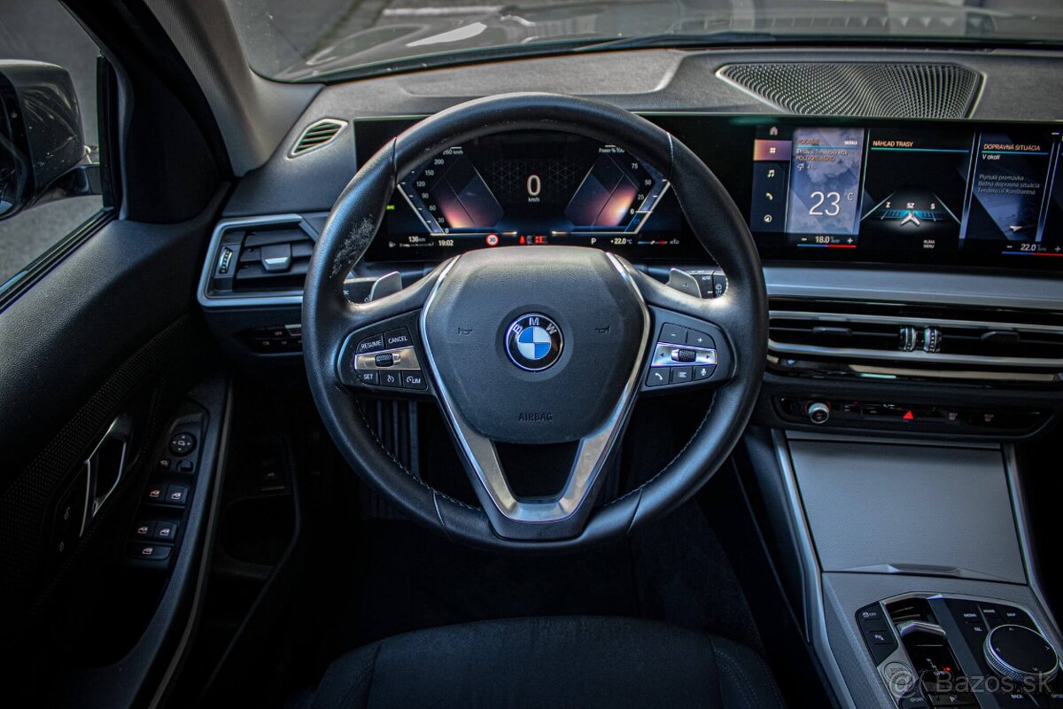BMW Rad 3 Touring 320d mHEV xDrive A/T - 12