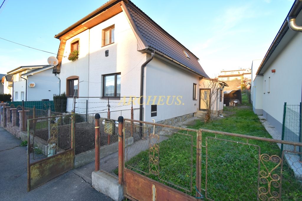 3D / EXKLUZÍVNE / RODINNÝ DOM, KEŽMAROK, ĽUBICKÁ CESTA - 12