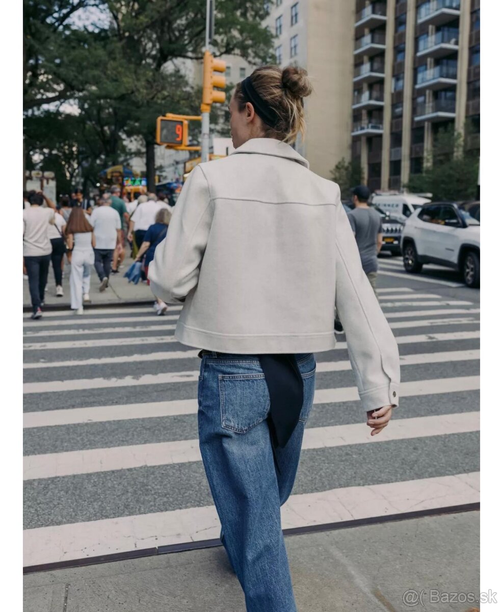 Zara prechodna bundicka c. S - 12