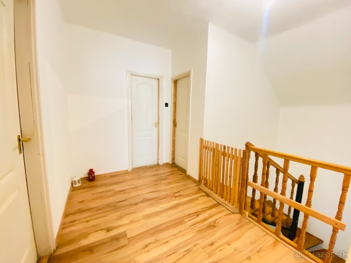 NA PRENÁJOM 4-IZBOVÝ RODINNÝ DOM V TICHEJ LOKALITE, - 12