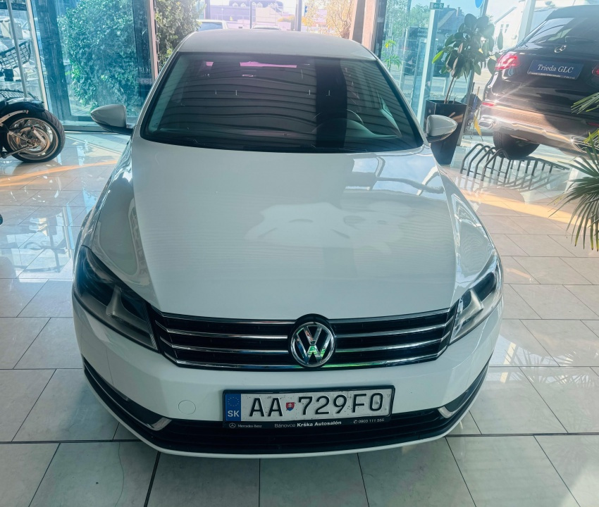 Volkswagen Passat 1.6TDI, SK ŠPZ - 12