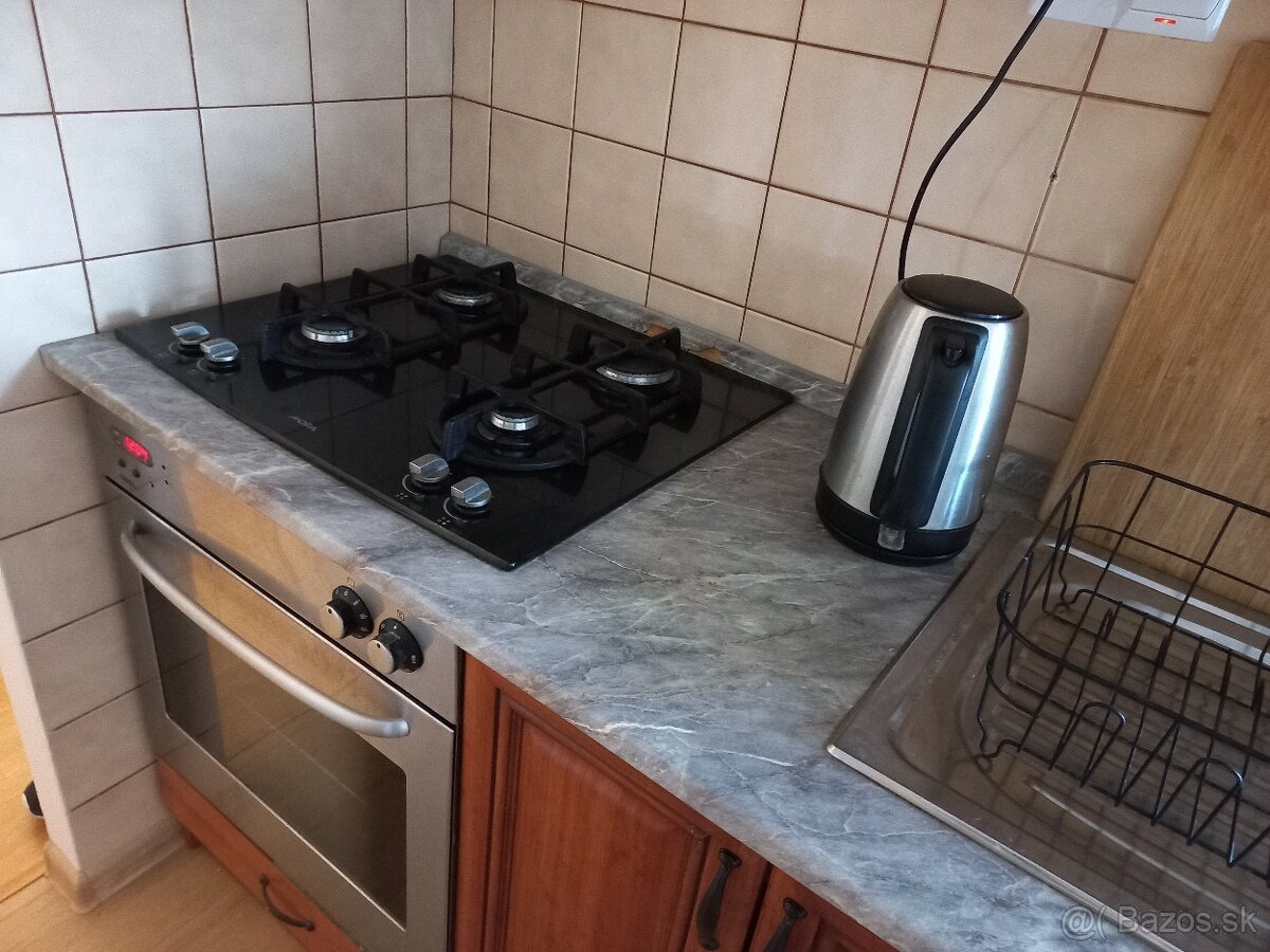 Prenajom 2 izboveho bytu, Nove Zamky Komarnanska - 12