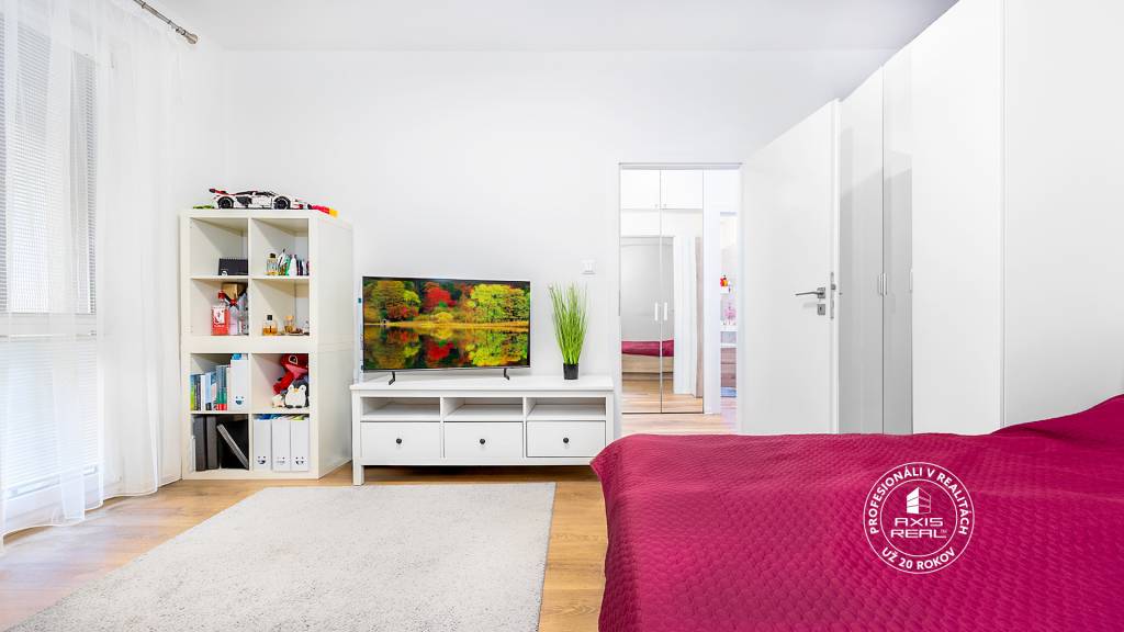 AXIS REAL | 1-izbový byt s LODŽIOU, BA IV. Dúbravka, Chrobák - 12