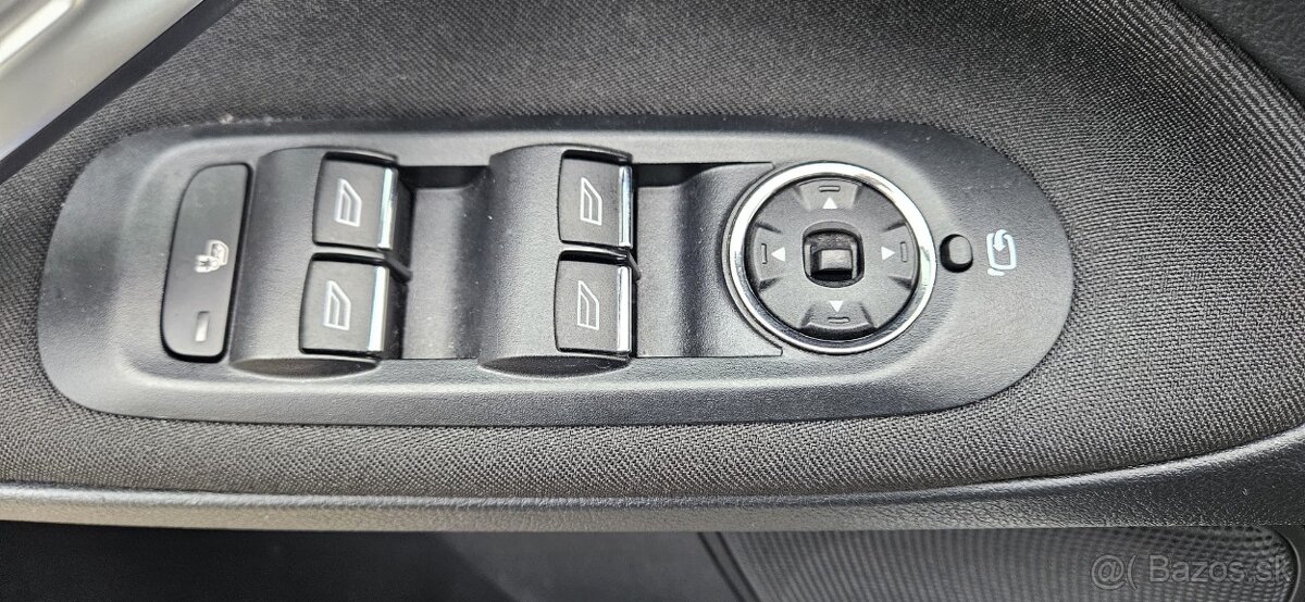 FORD S-MAX 2.0TDCI Titanium 120kw-163ps, rok 2012, 5 miestne - 12