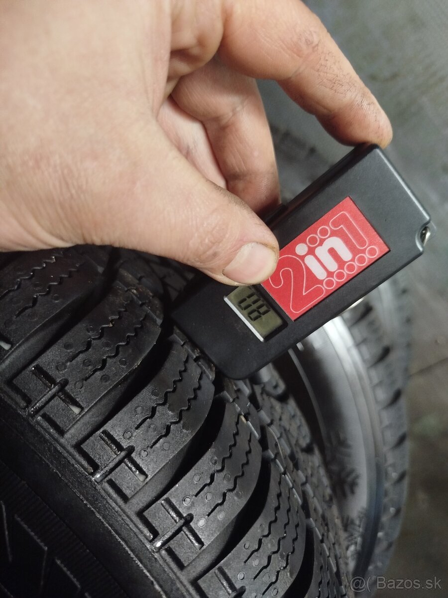 5x100 R14 185/60 R14 zimné 8mm originál škoda - 12