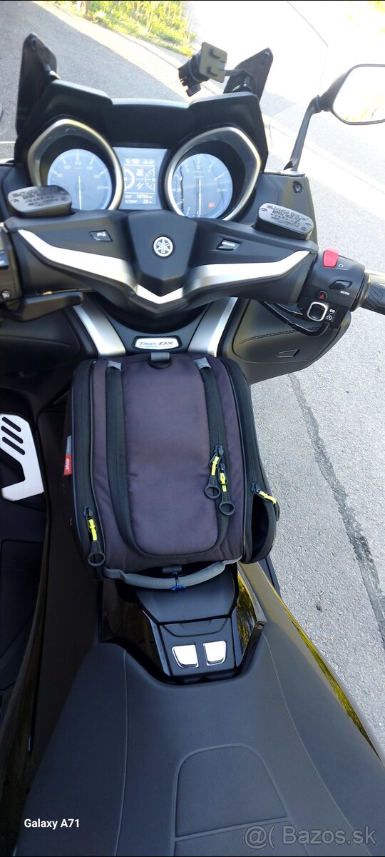 Yamaha Tmax 530 DX - 12