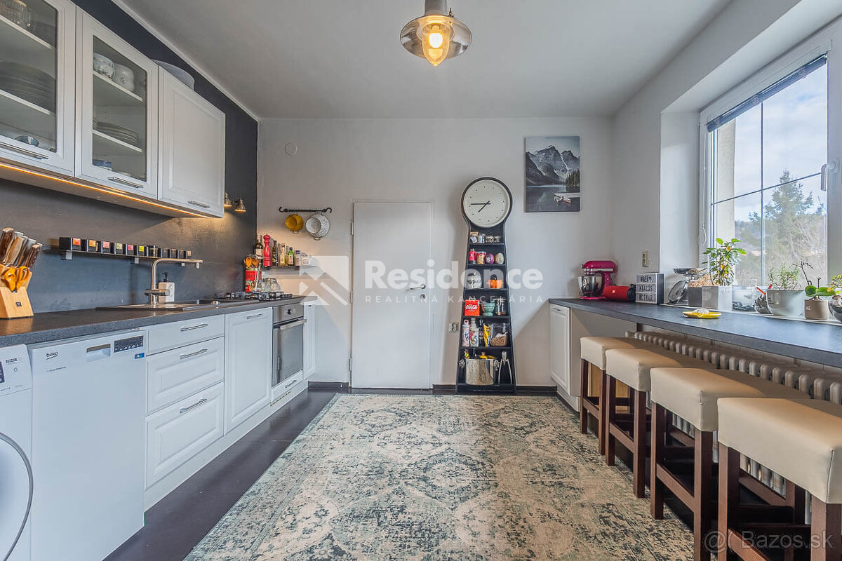 Priestranný byt s podkrovím – Liptovský Mikuláš - 12