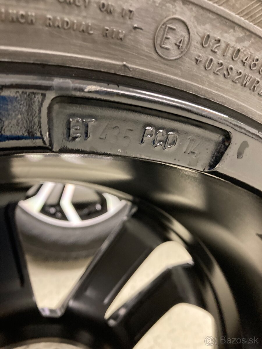 Zimna sada 5x114,3 7J ET43,5 215/65 R17 - 12