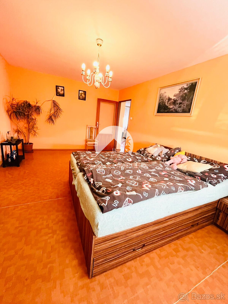 Reality KOMPLEX s.r.o. Vám ponúka na predaj priestranný 4-iz - 12