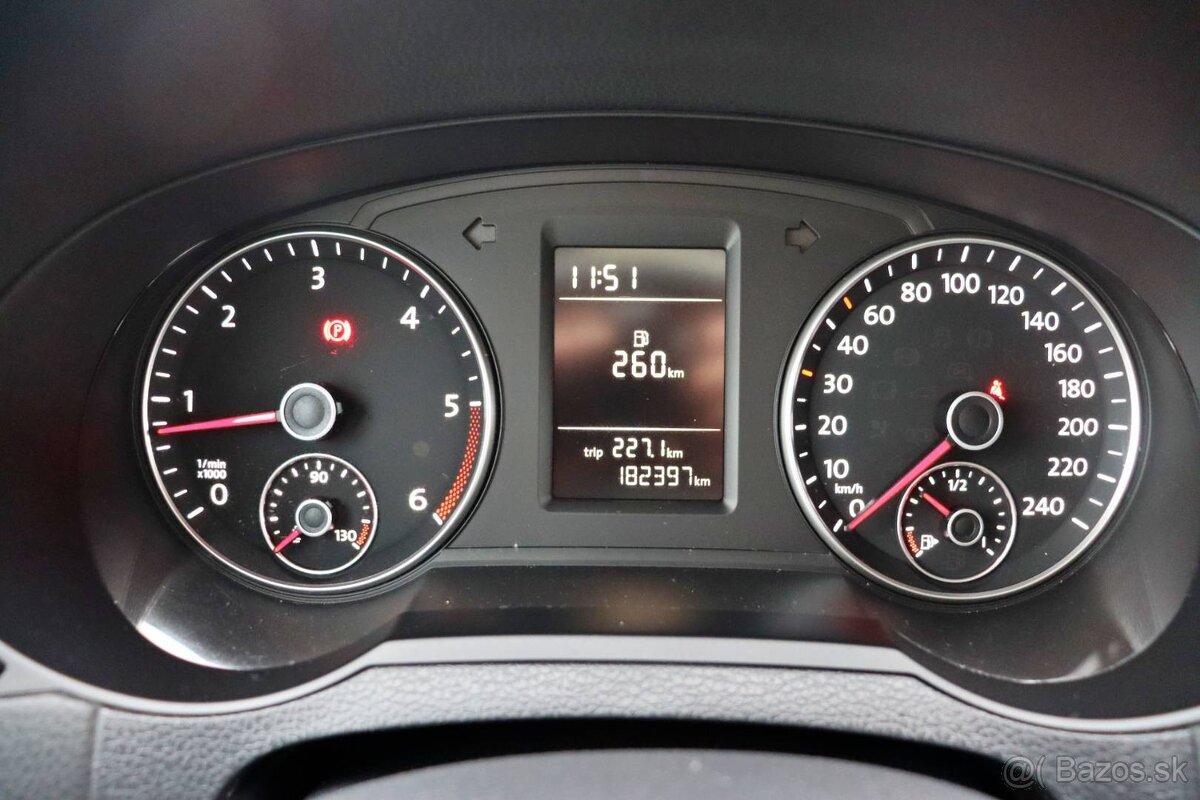 Volkswagen Sharan 2.0 TDI BMT Family&Business Comfortline - 12