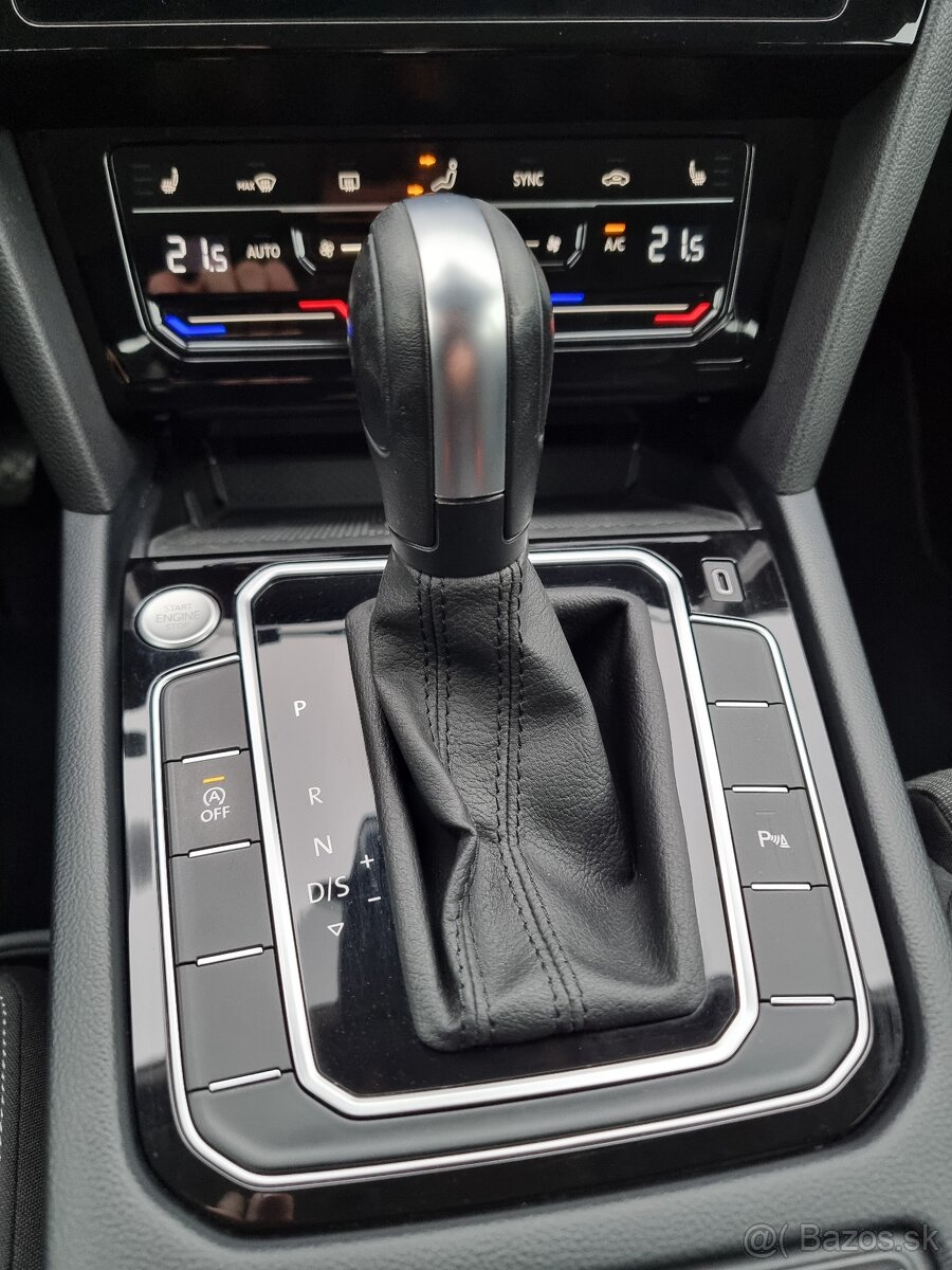 Volkswagen Passat Variant 2.0TDI Elegance DSG za 17.800 € - 12