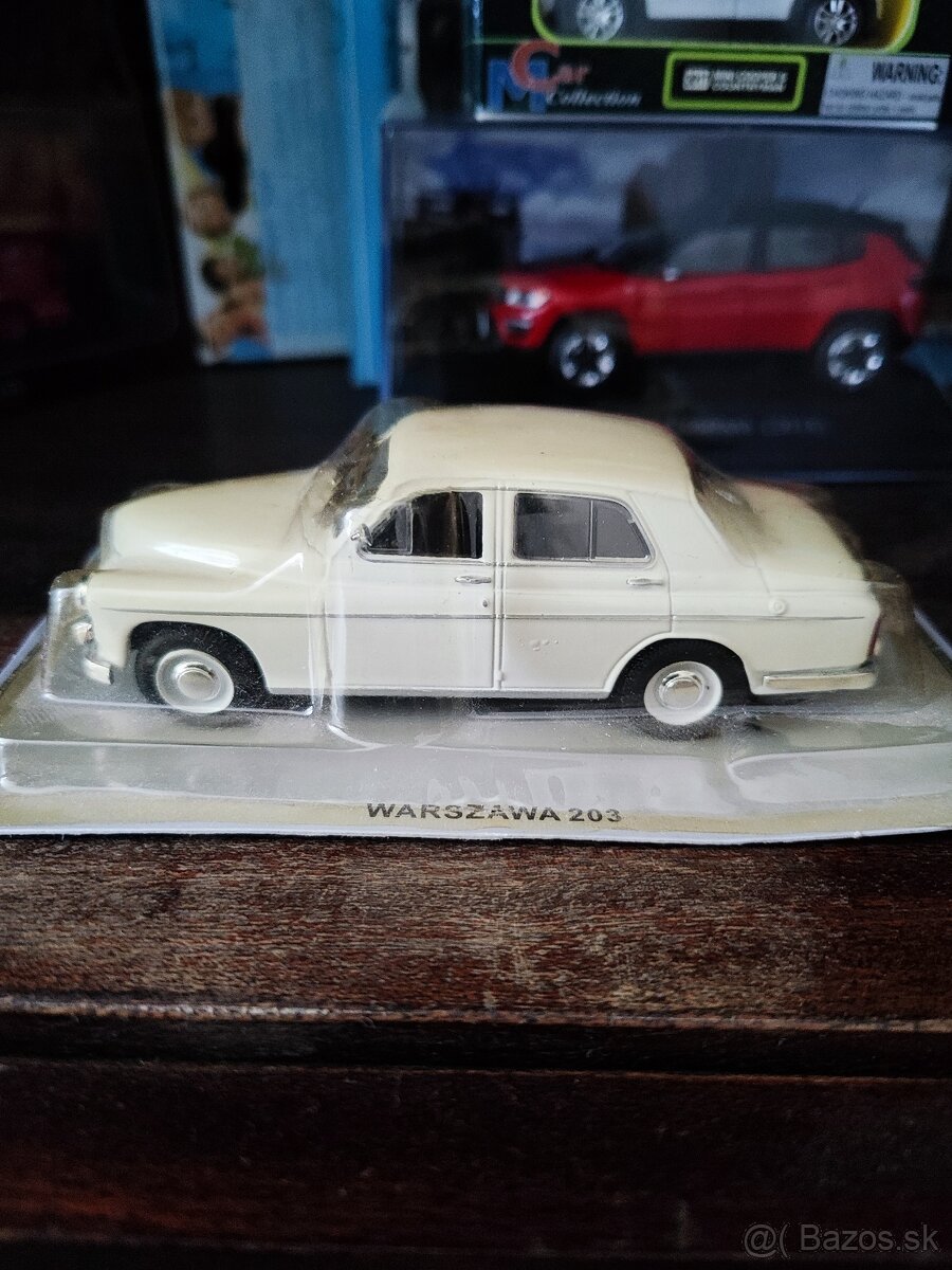 Kultové auta mix 1:43 a 1:39 - 12