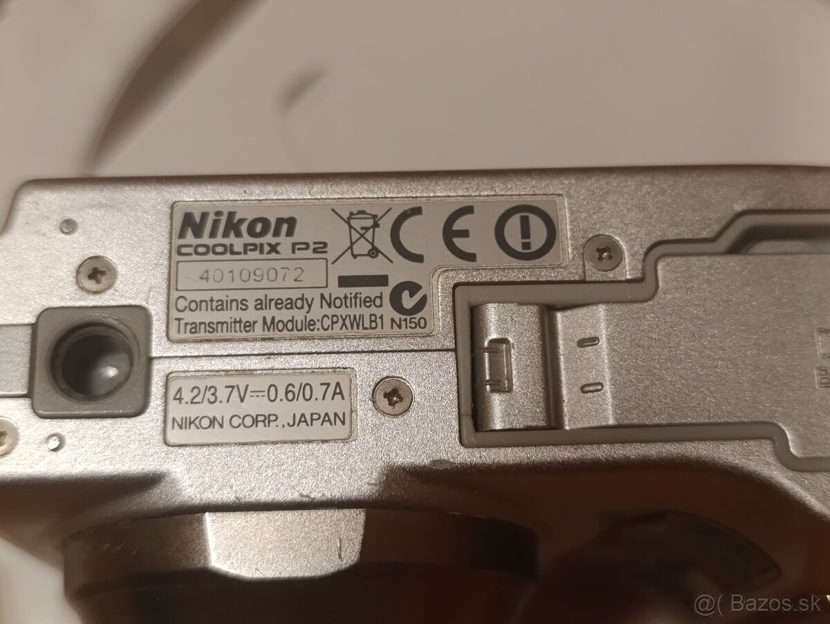Nikon Coolpix P2 - 12