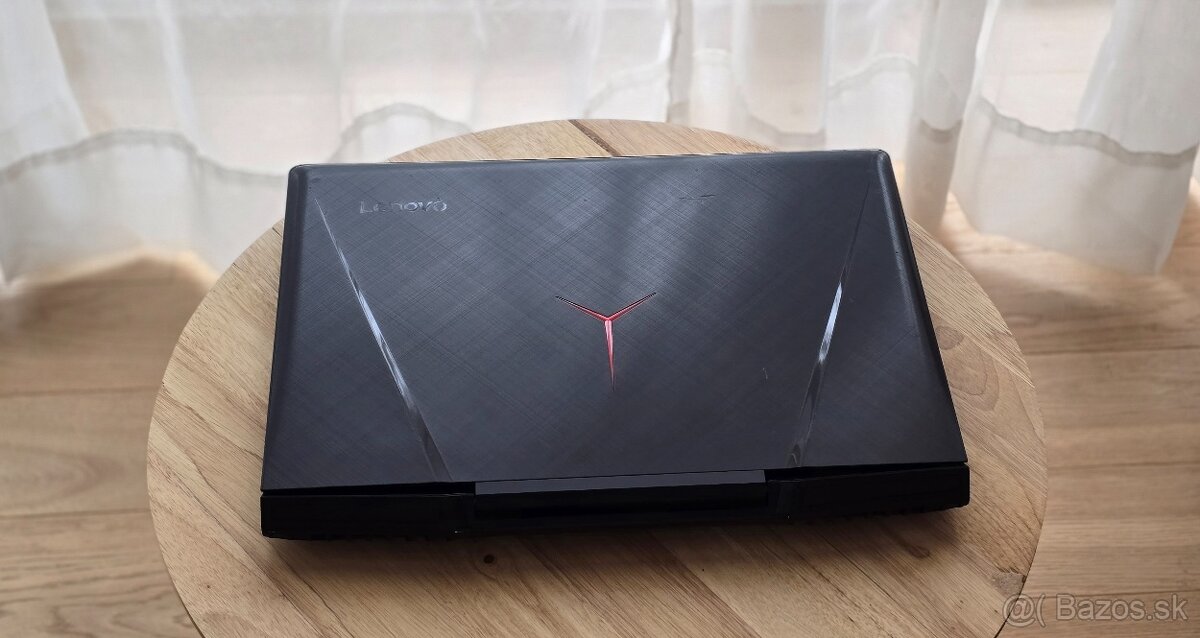 Lenovo Y910 herný notebook - 12