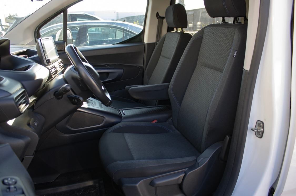 Peugeot Rifter 1.2 PureTech 81 kW - 12