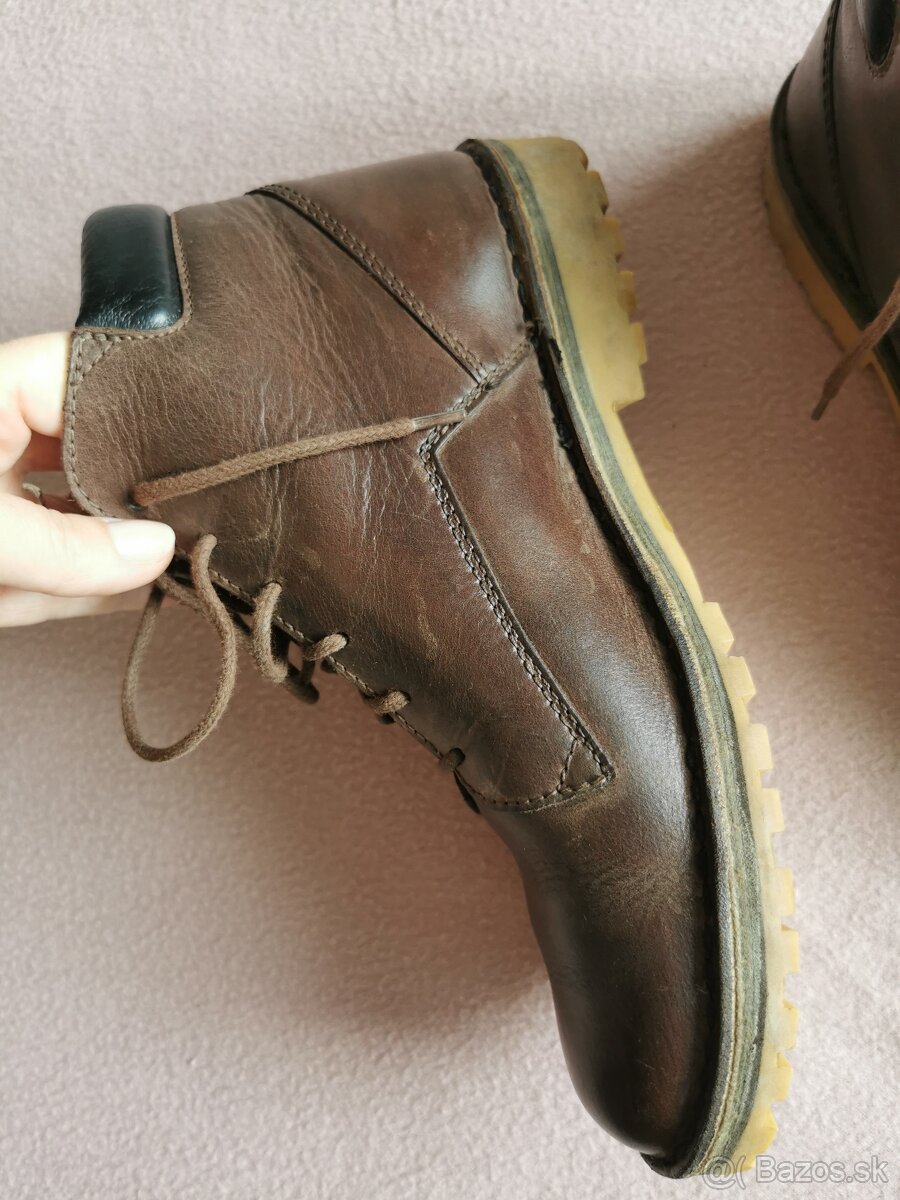 Vasky - Hillside Dark Brown - 12