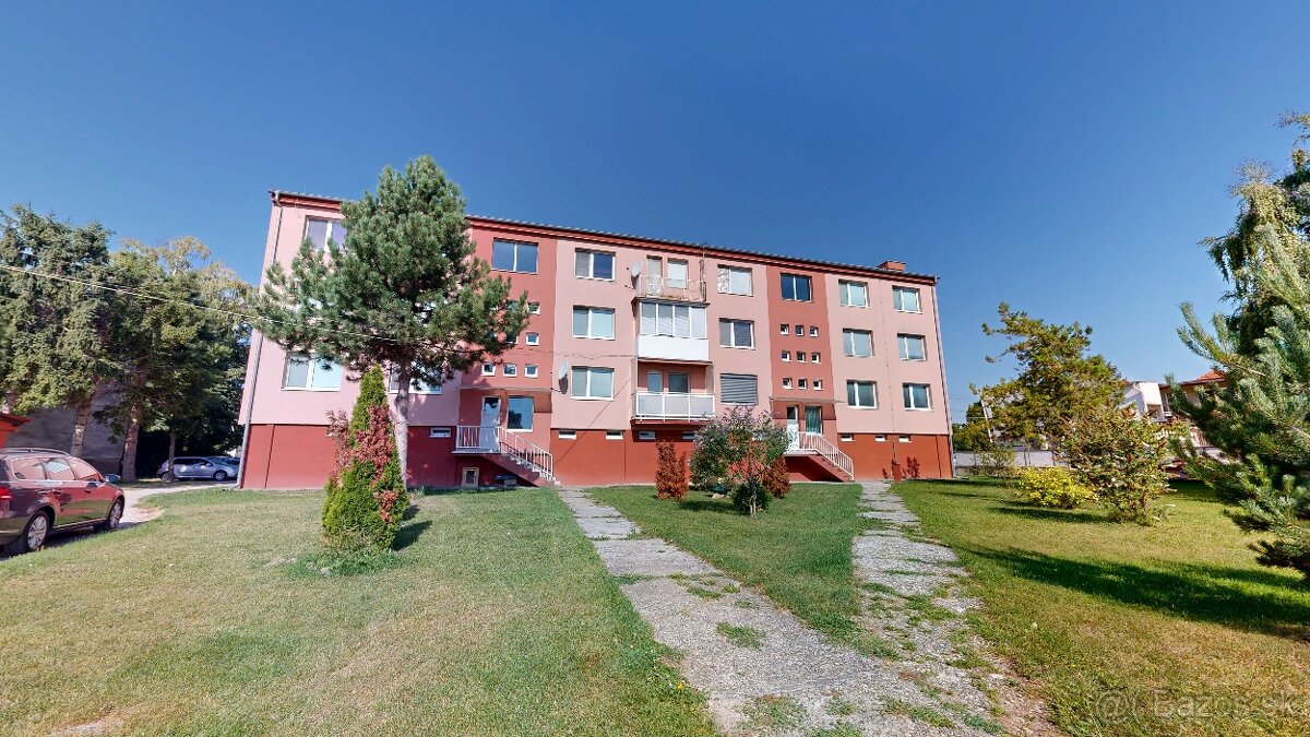 3-izbový byt 70m2+balkón, záhrada 200m2 - 12