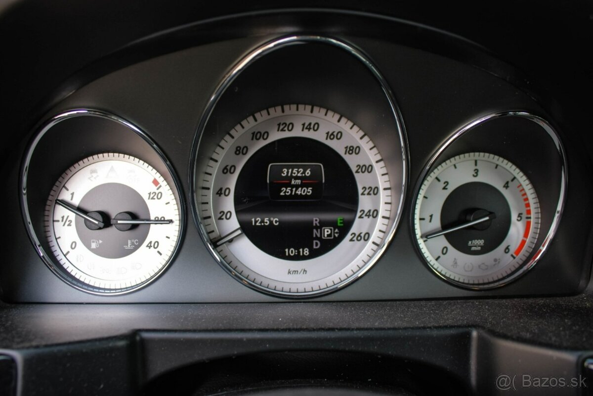 Mercedes-Benz GLK 350 CDI BlueEFFICIENCY 4MATIC A/T - 12