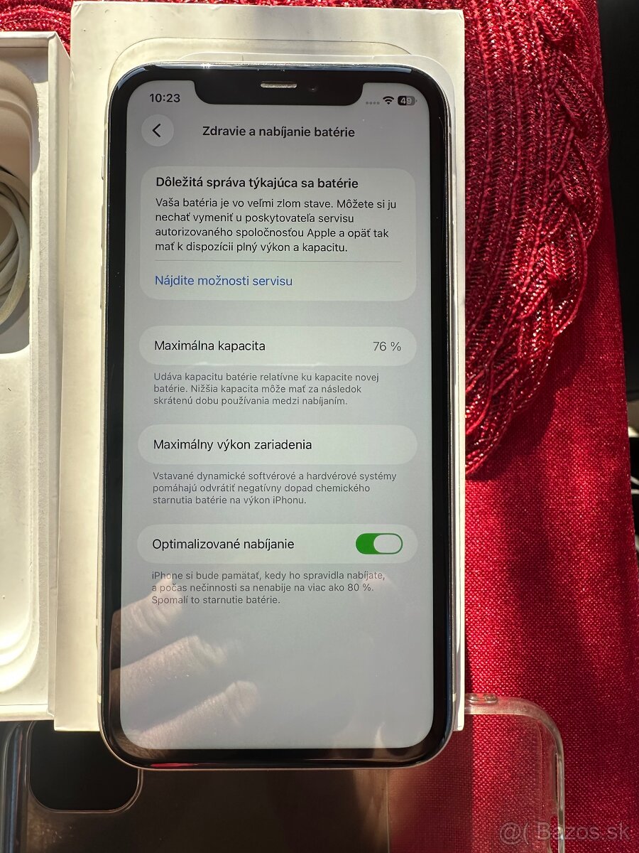 iPhone 11 White 64 GB - 12