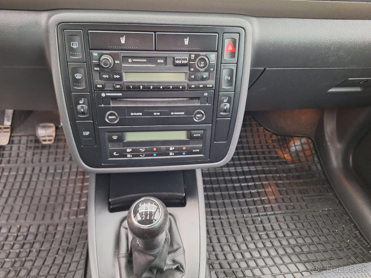 Volkswagen Sharan 1.9tdi Facelift - 12