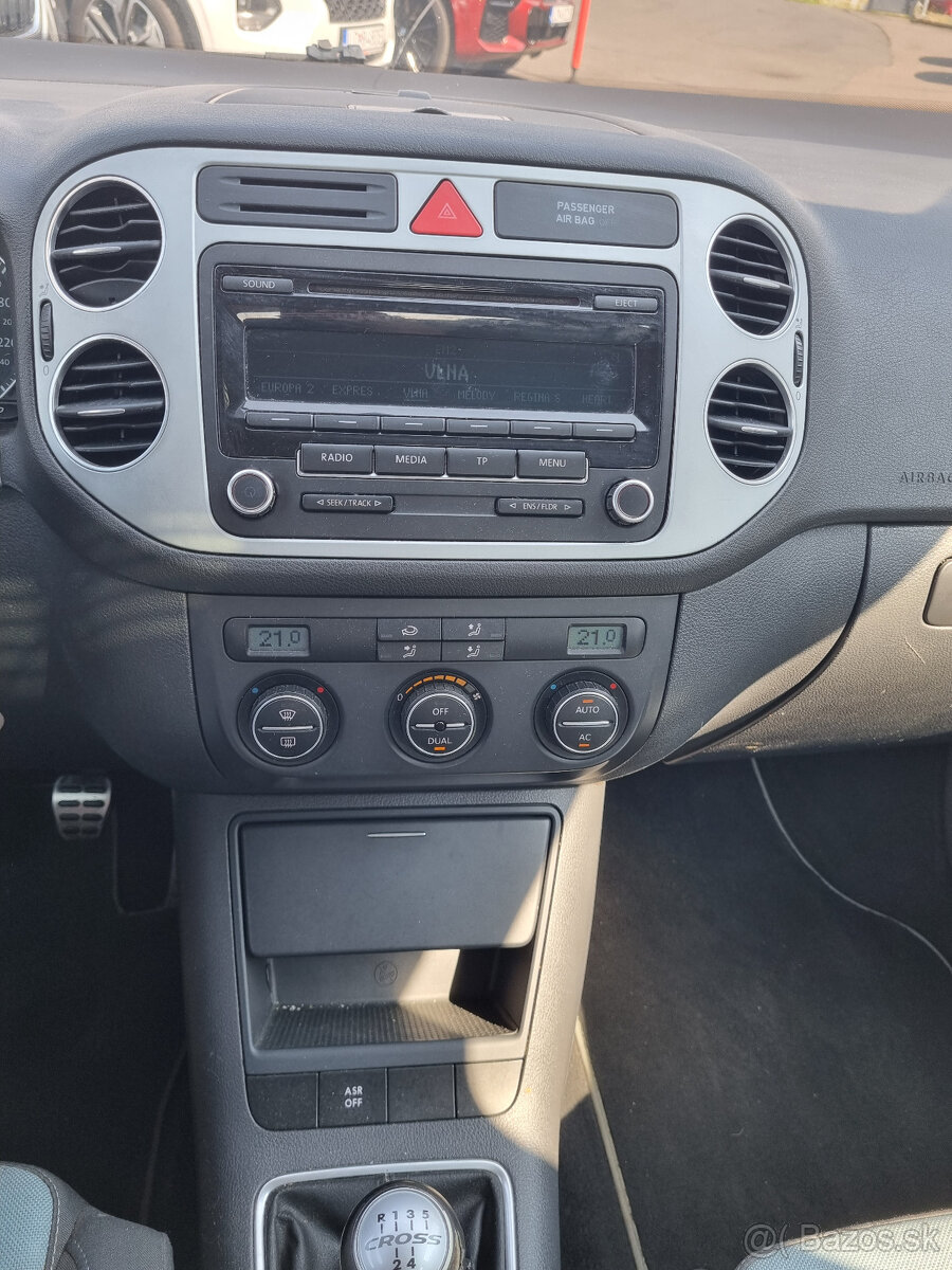 VW Golf Plus/Cross - 12