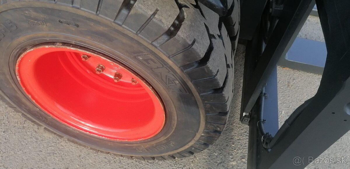 LINDE H70D-03 pozicionér, boční posuv SLEVA - 12