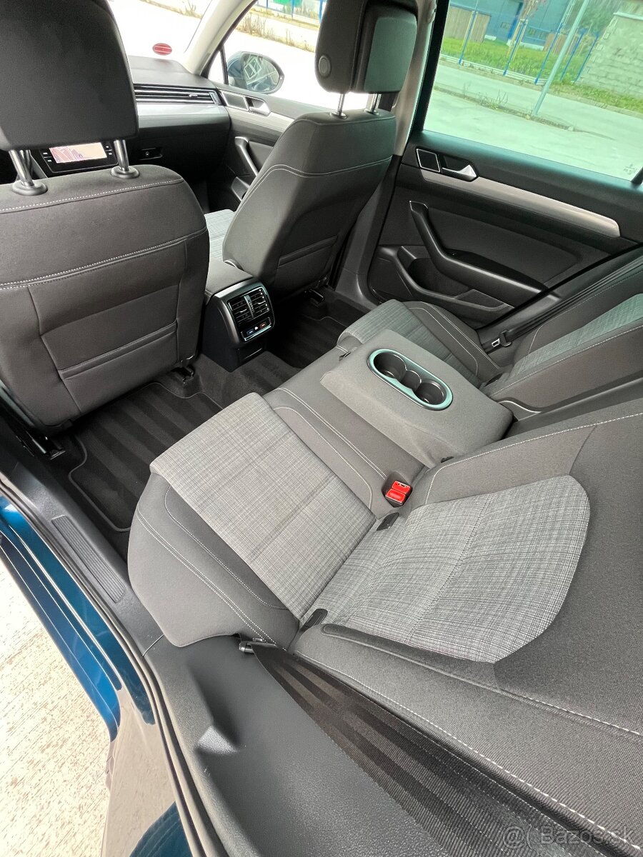 VW Passat B8.5 2.0TDI DSG 2021 Aqaumarinblue - 12