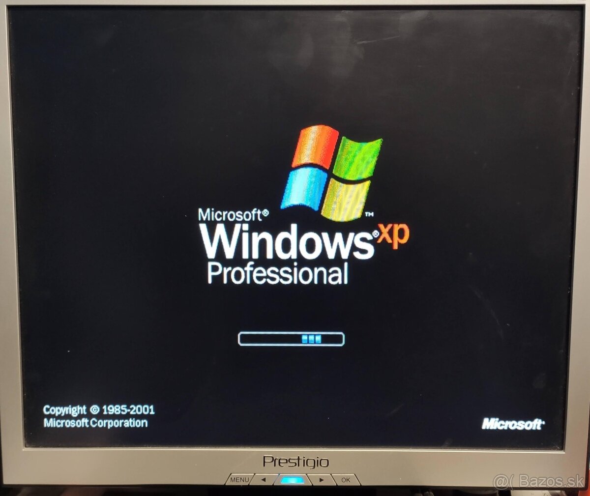 Historický počítač IBM ThinkCentre M50 desktop, 8187 - 12
